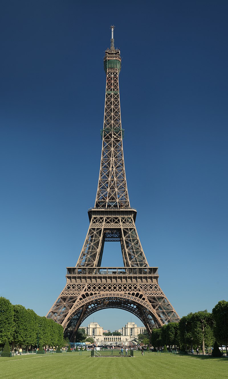 Eiffel Tower - Wikipedia