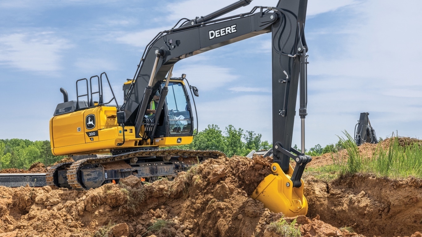 5 Types of Excavation Equipment | MachineFinder | Machinefinder