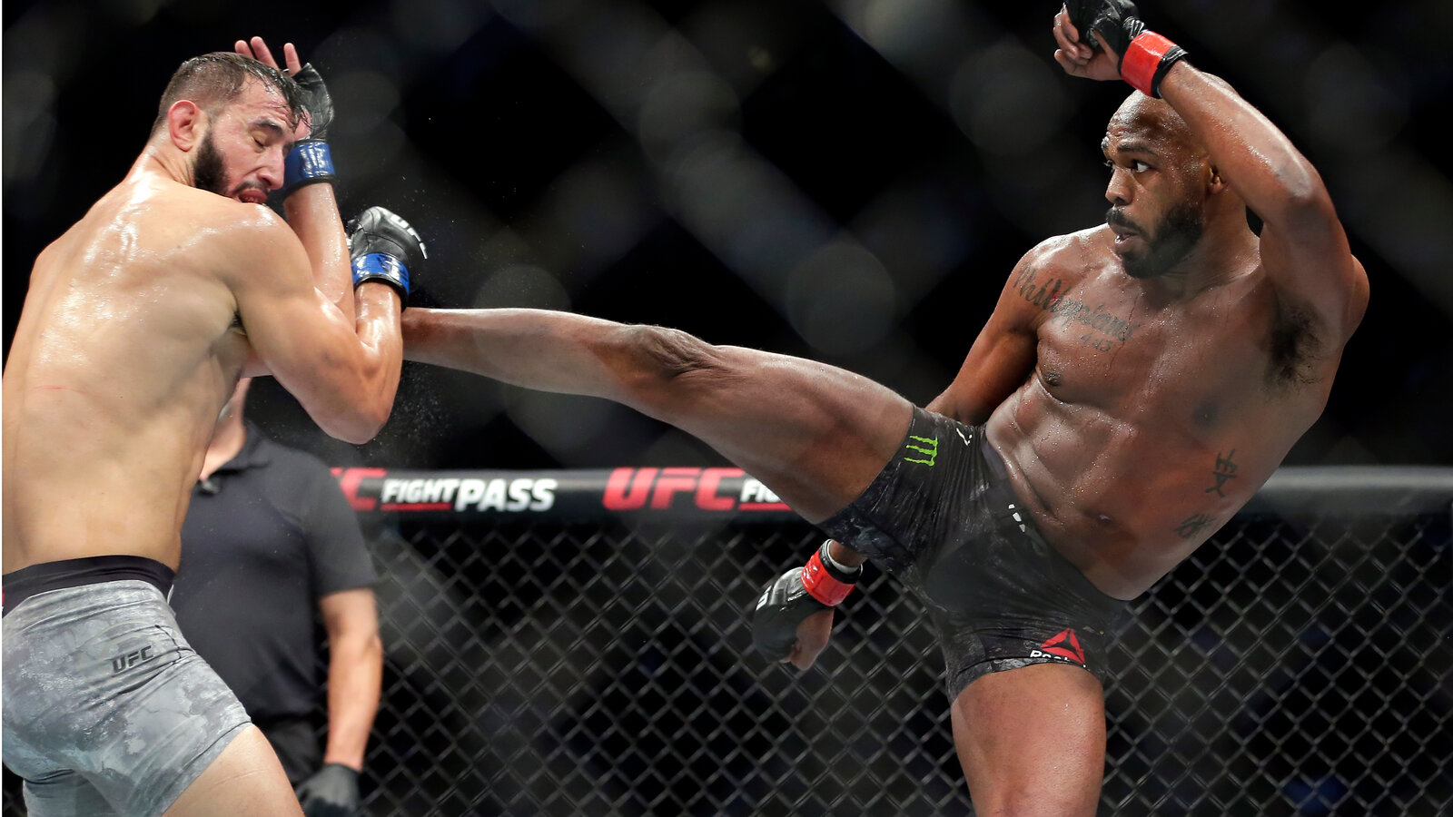 In U.F.C., Retirement Threats Are the Fighters New Leverage - The ...
