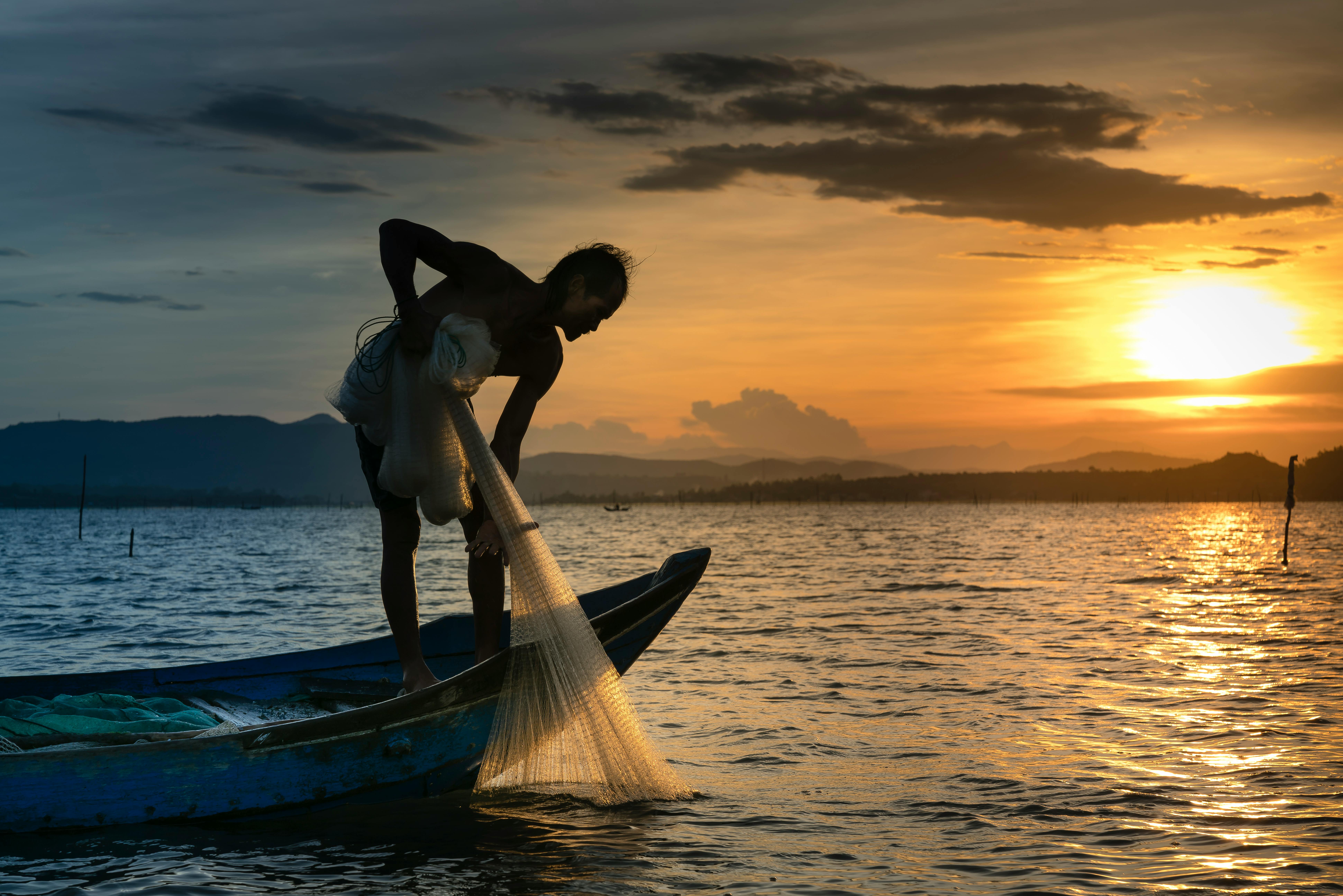 Fisherman Photos, Download The BEST Free Fisherman Stock Photos ...