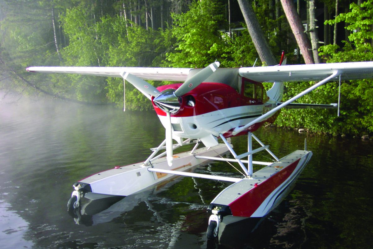 How Do Seaplane Floats Work? - Hartzell Propeller
