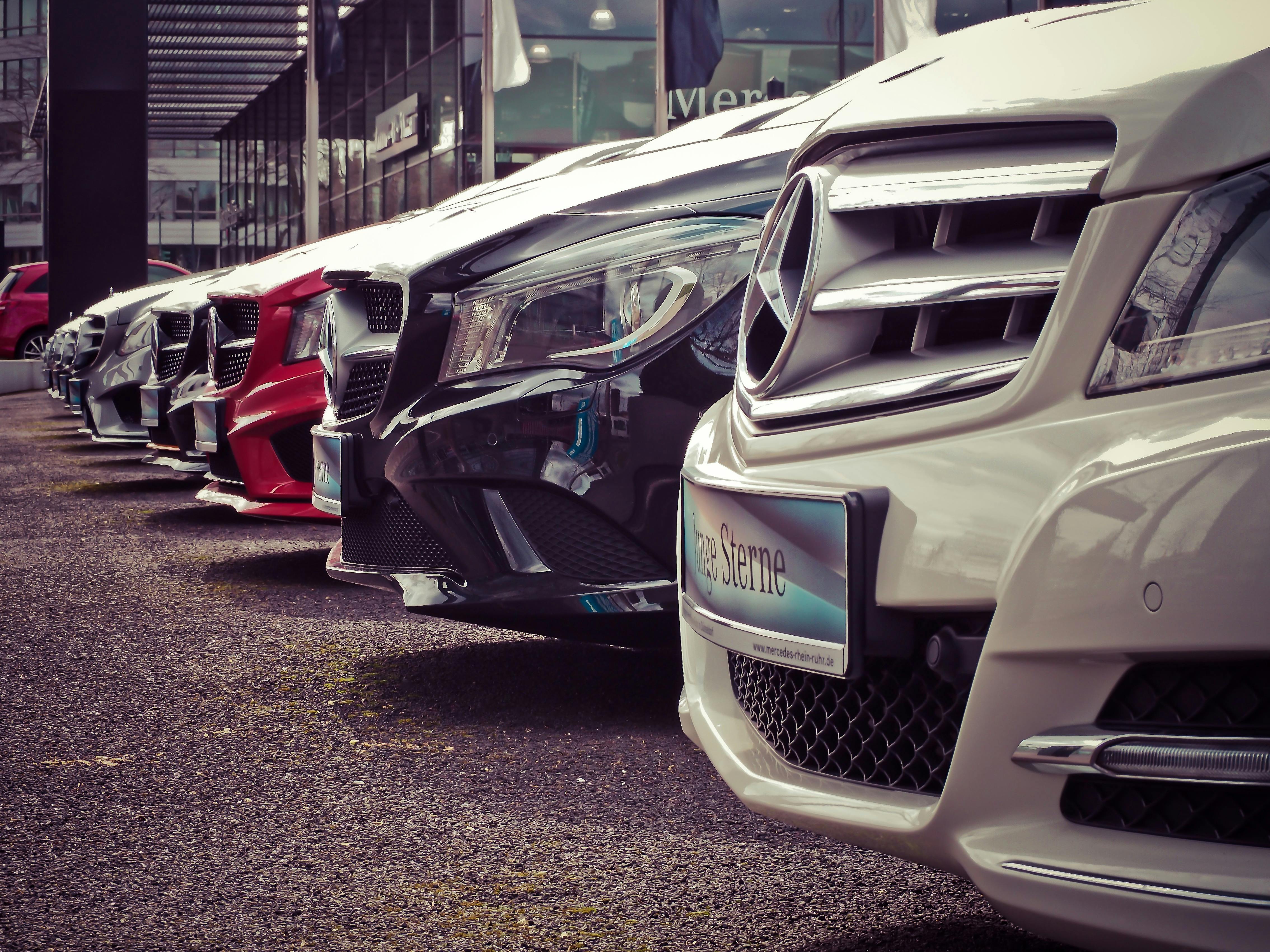 Cars Photos, Download The BEST Free Cars Stock Photos &amp; HD Images