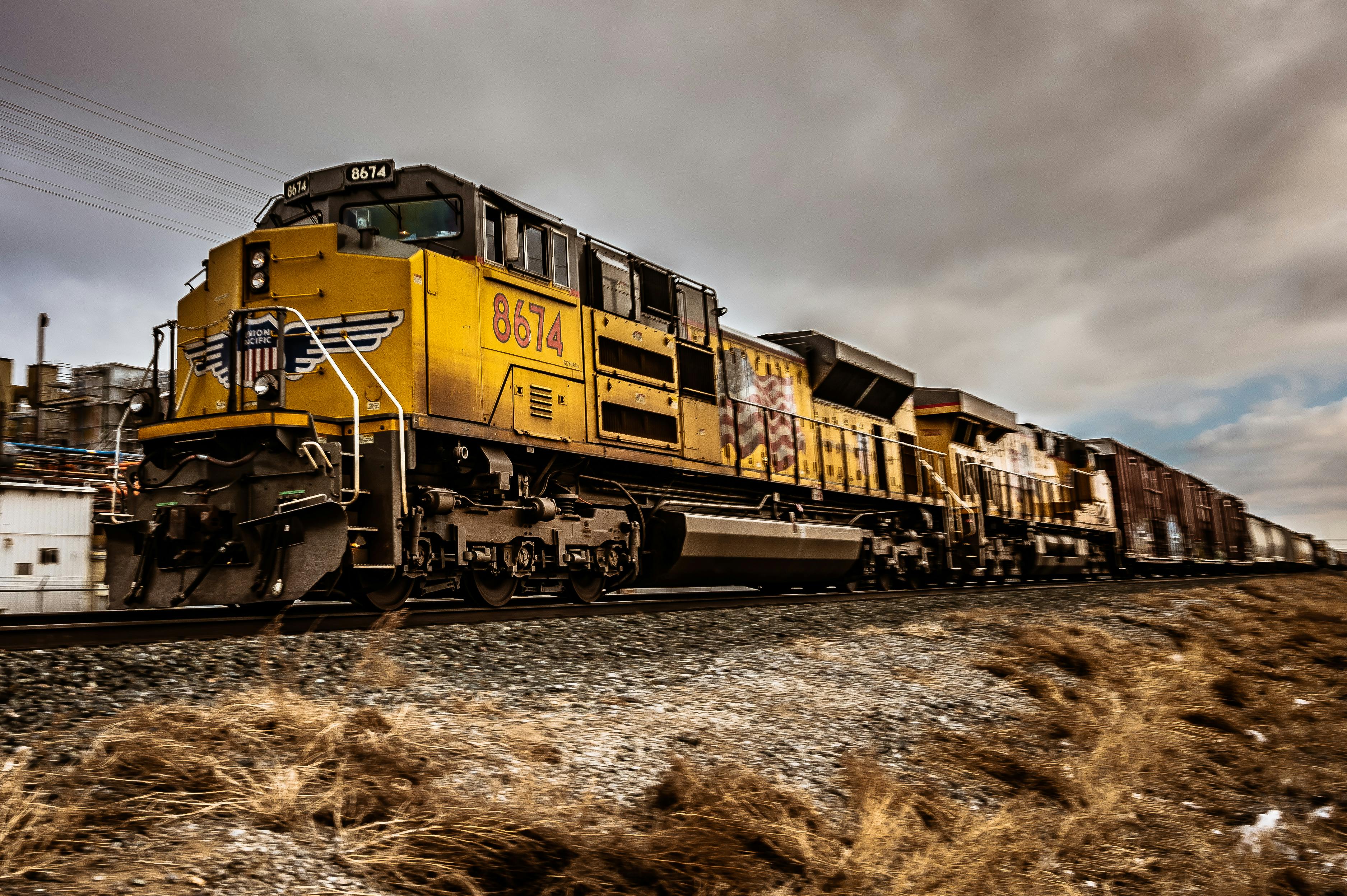 free pictures of trains