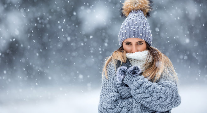 Freezing Cold Woman Images – Browse 192,432 Stock Photos, Vectors ...