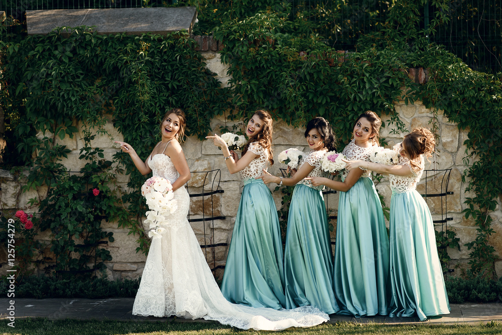 funny bridesmaids