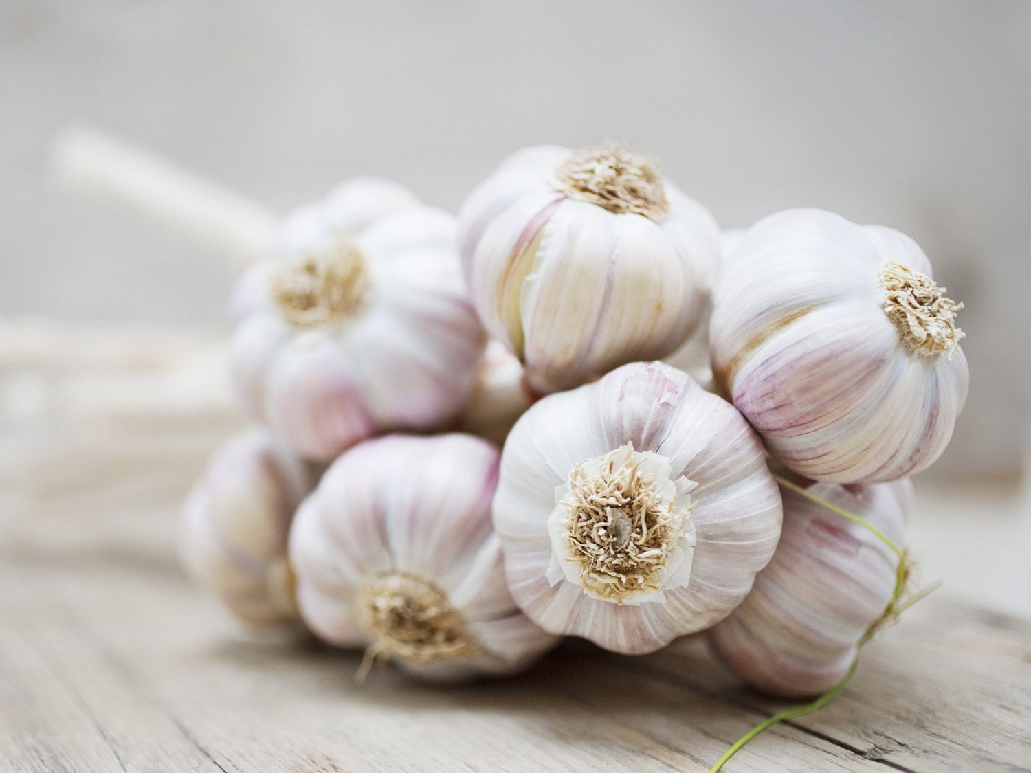 6 Health Benefits of Garlic Thatll Make You Want to Cook With It More