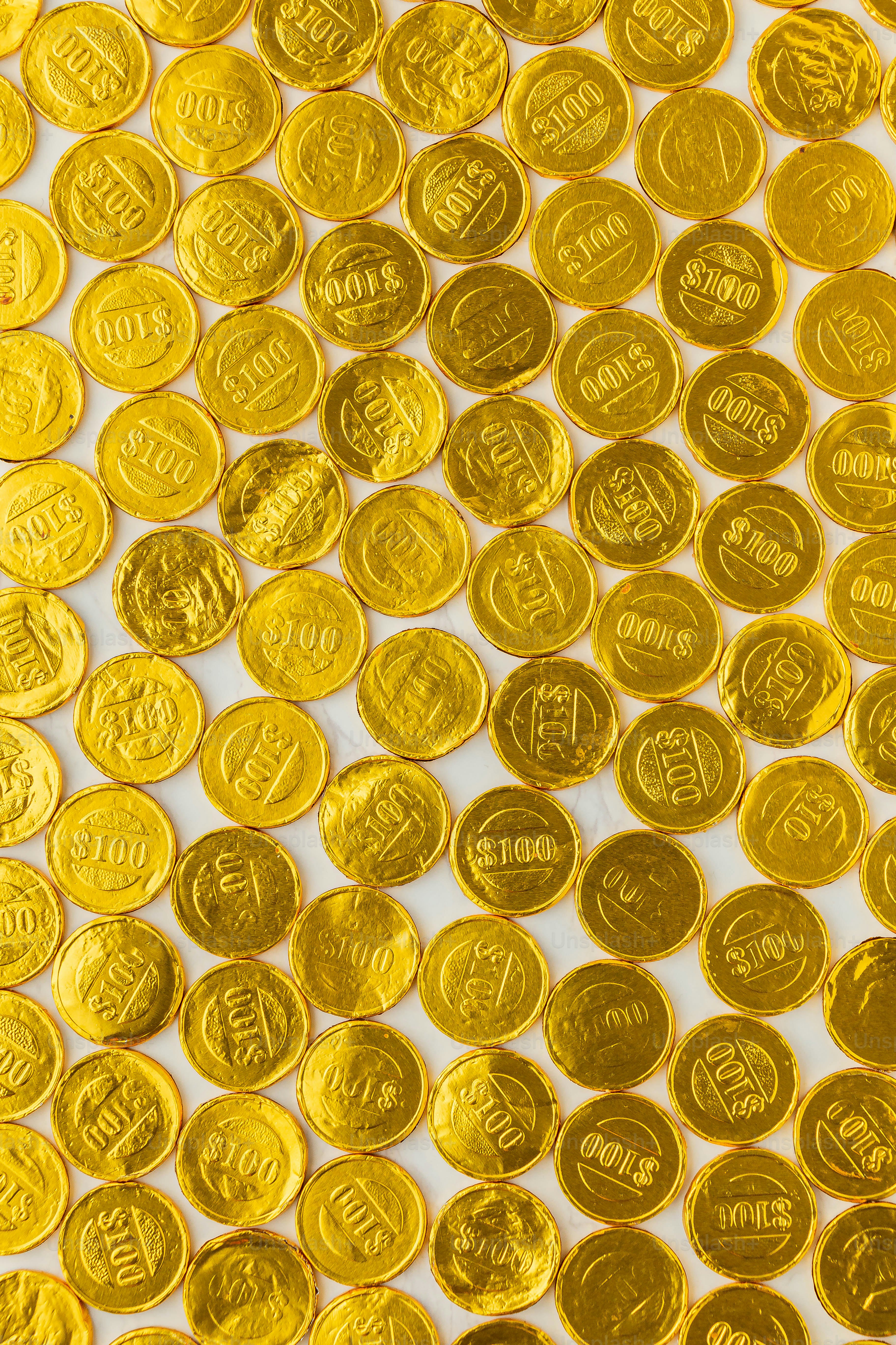 1000+ Gold Coins Pictures | Download Free Images on Unsplash