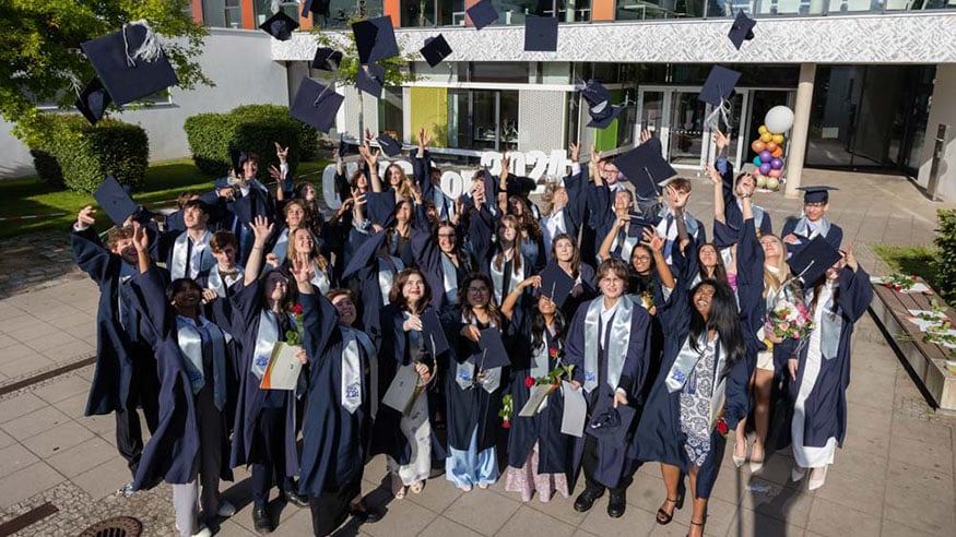 Congratulations to our Graduates! - Franconian International School