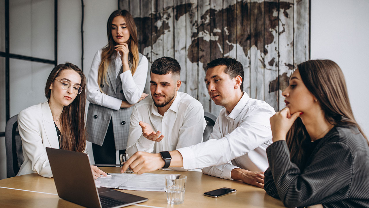 Best Group Discussion Tips: Starters &amp; Examples