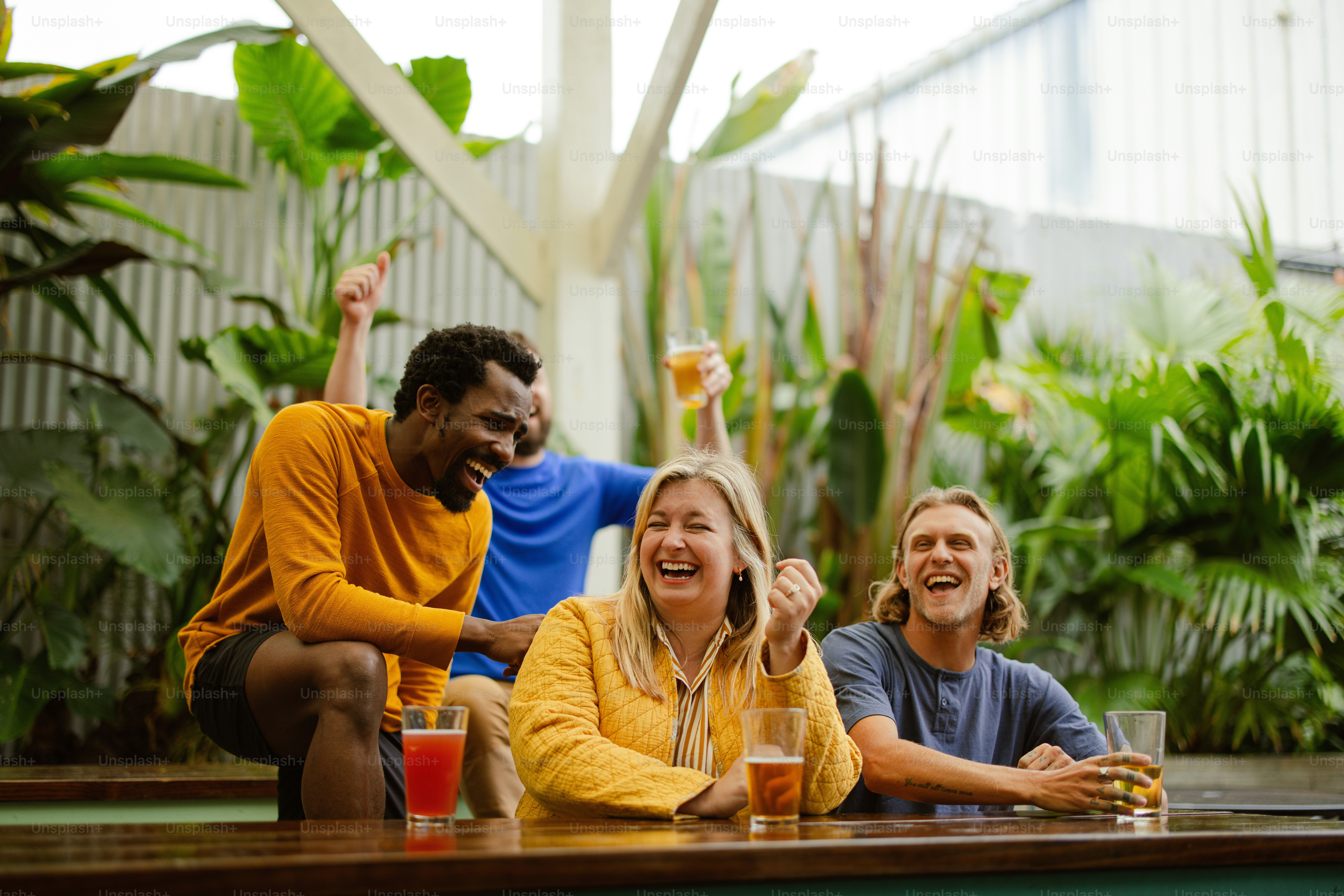 happy people images