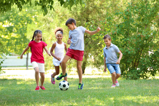Children Playing Images – Browse 5,483,400 Stock Photos, Vectors ...