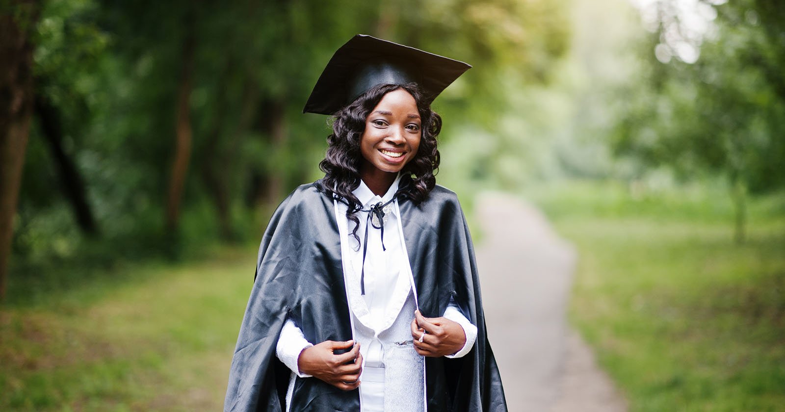 How to Take Graduation Photos | PetaPixel