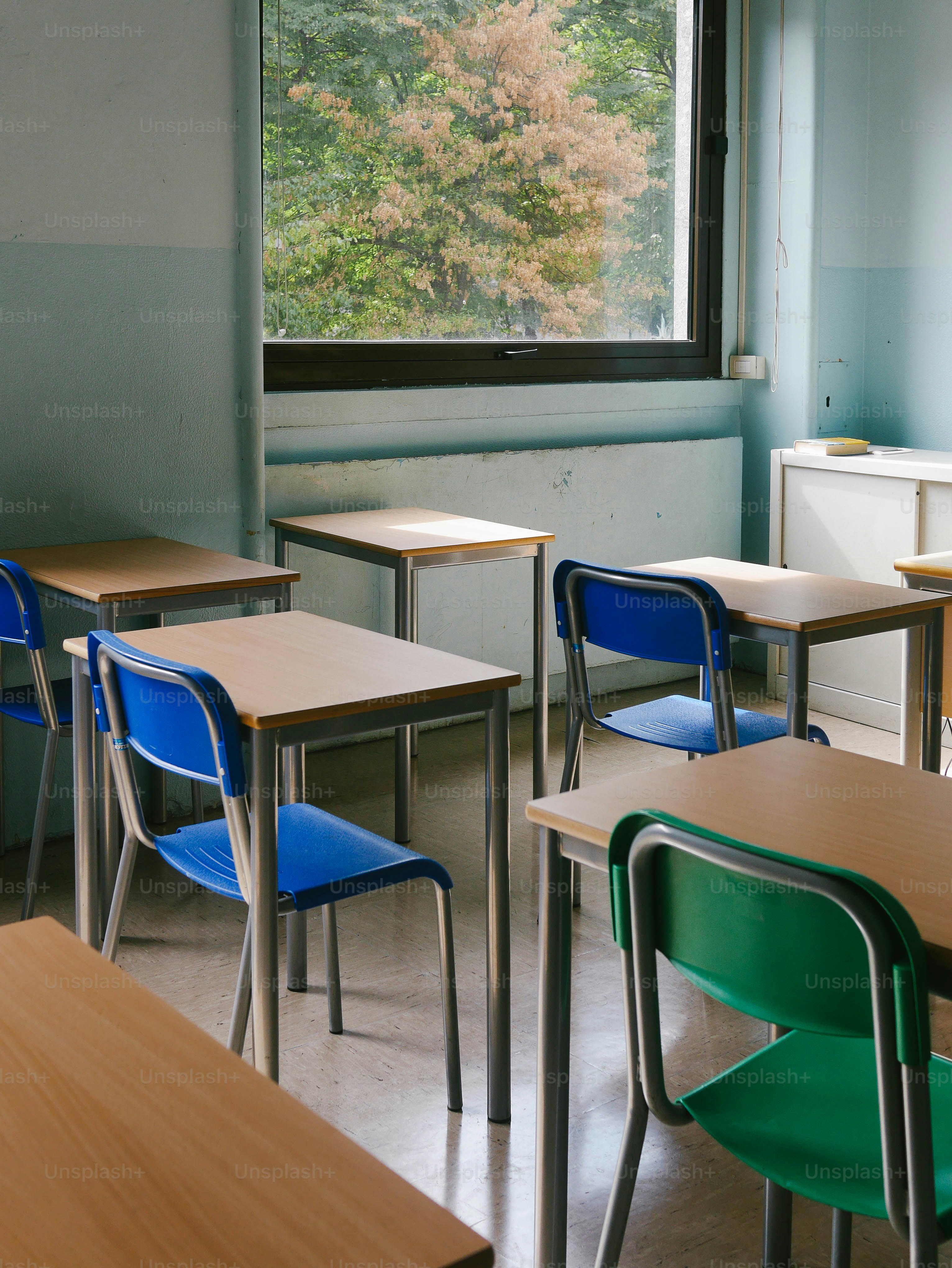 images of a classroom
