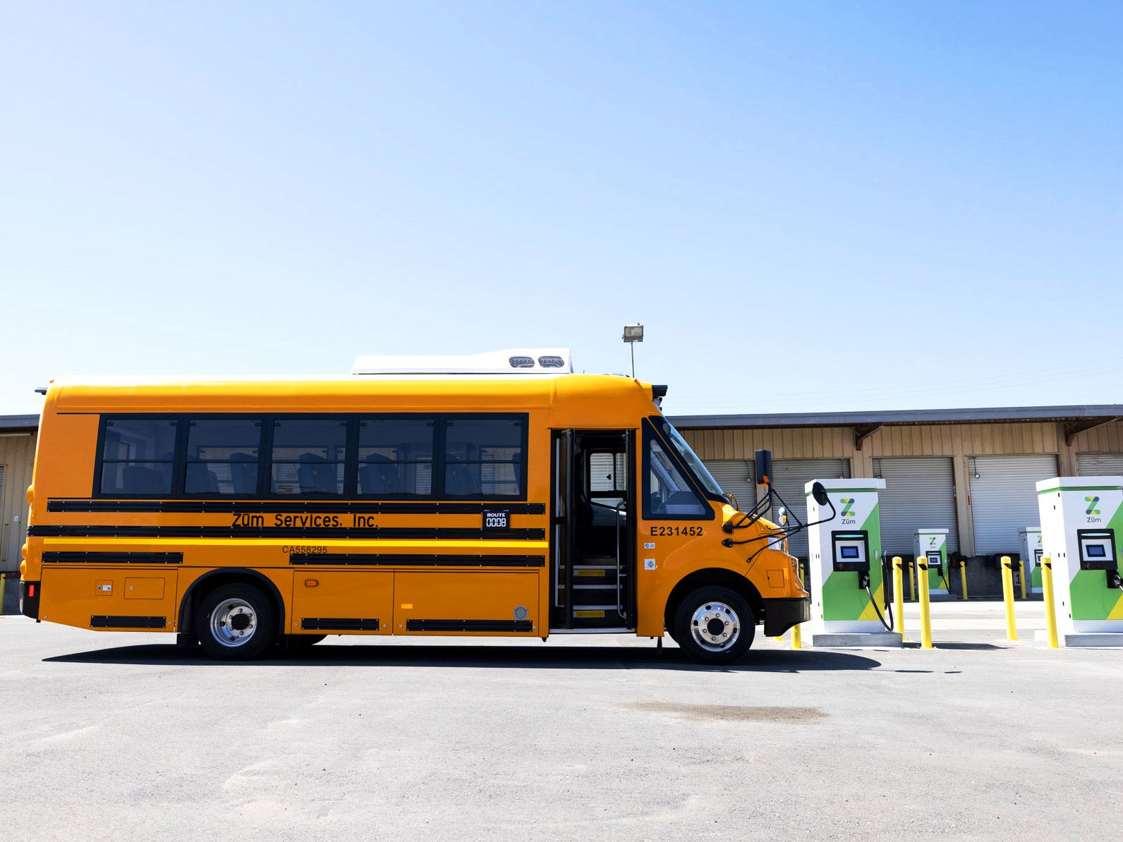 images of a school bus