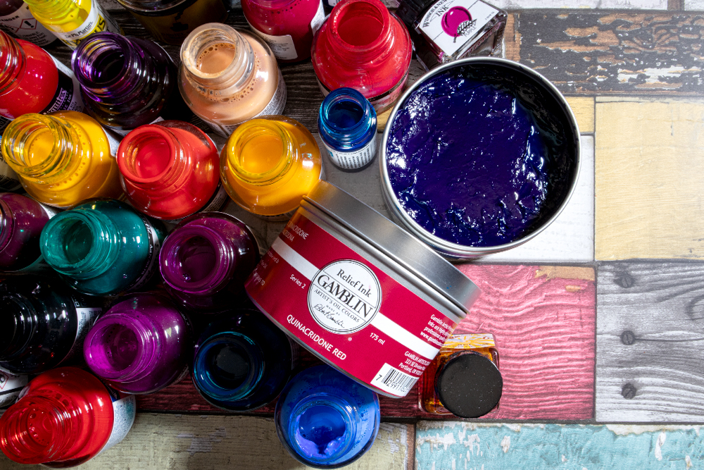 A Beginners Guide to Artists Inks | Bromleys Art Supplies