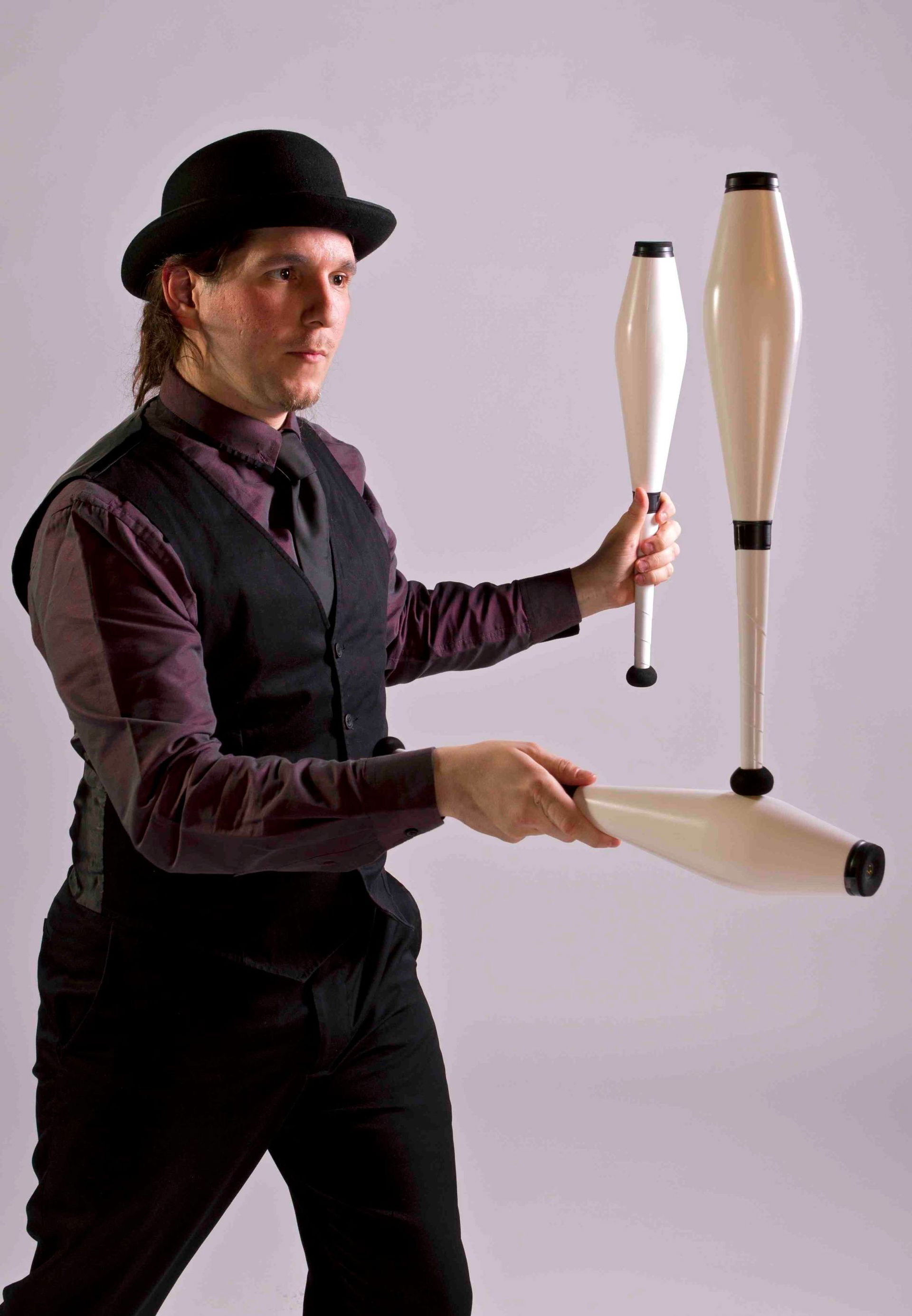 Jugglers | Juggler Leicestershire | Alive Network