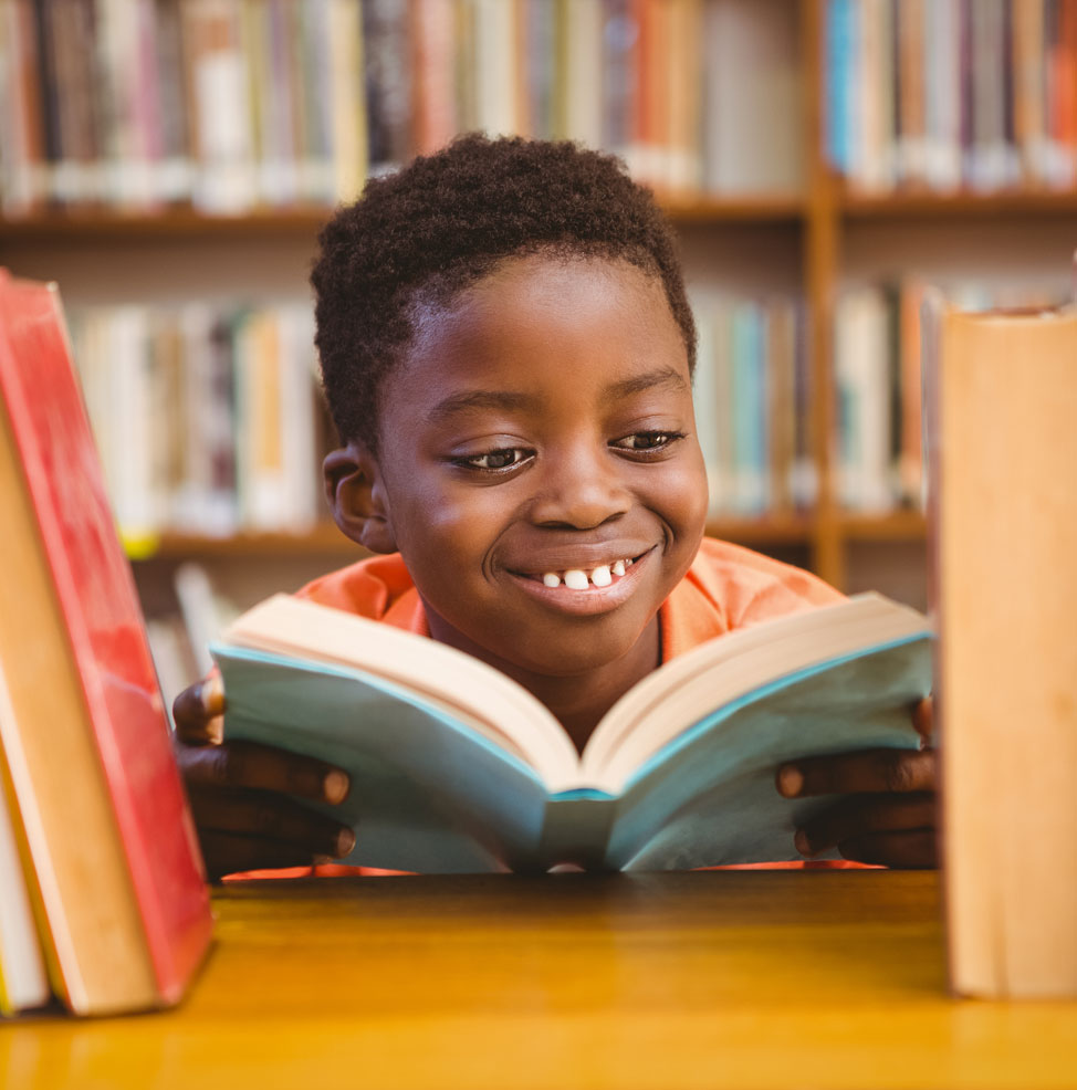 kids reading pictures