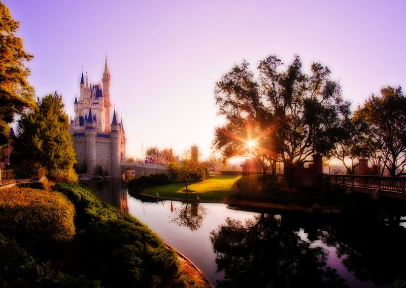 Magic Kingdom Morning Strategy &amp; Rope Drop Tips - Disney Tourist Blog