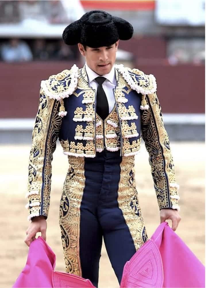 ▷ Top Colours of the Matador Suit of Lights | Toroshopping