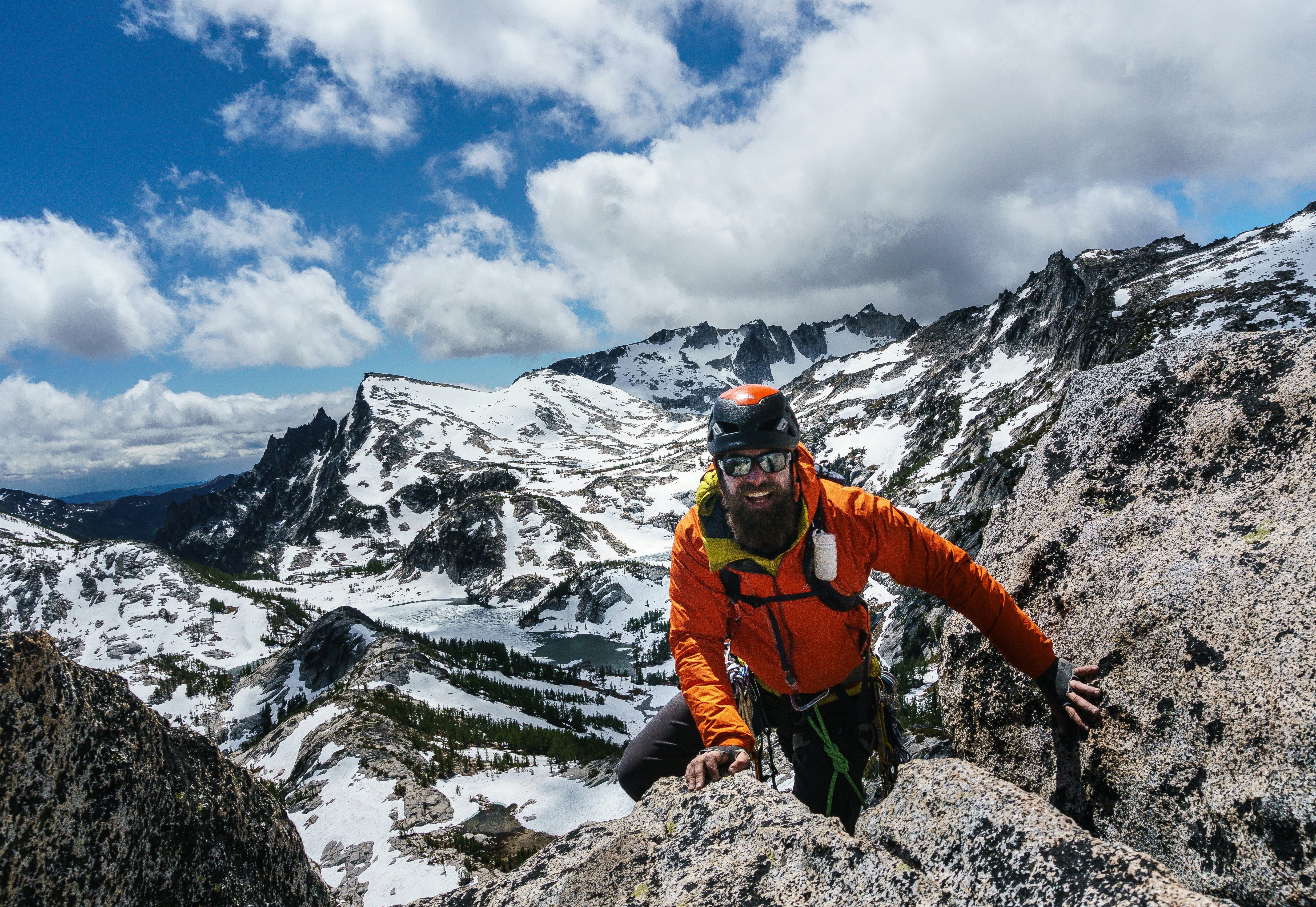 50,000+ Climbing Mountain Pictures | Download Free Images on Unsplash