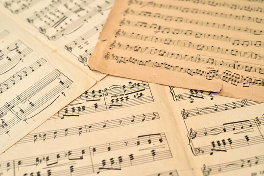 Old Sheet Music Background Images – Browse 15,610 Stock Photos ...