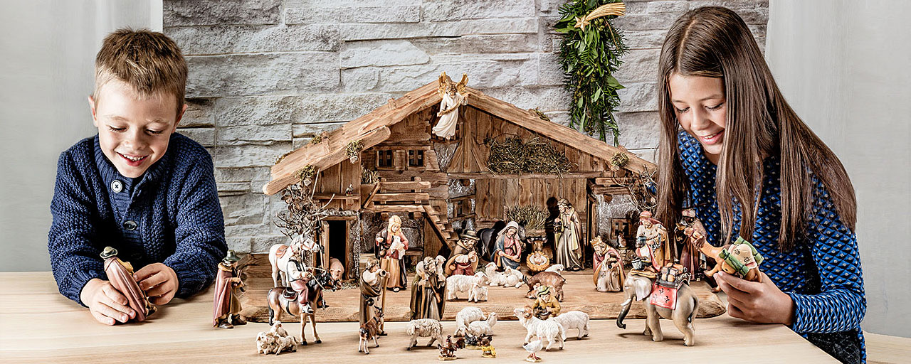 nativity scene pictures