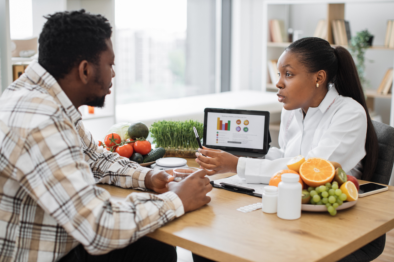 How to Become a Sports Nutritionist: All You Need to Know