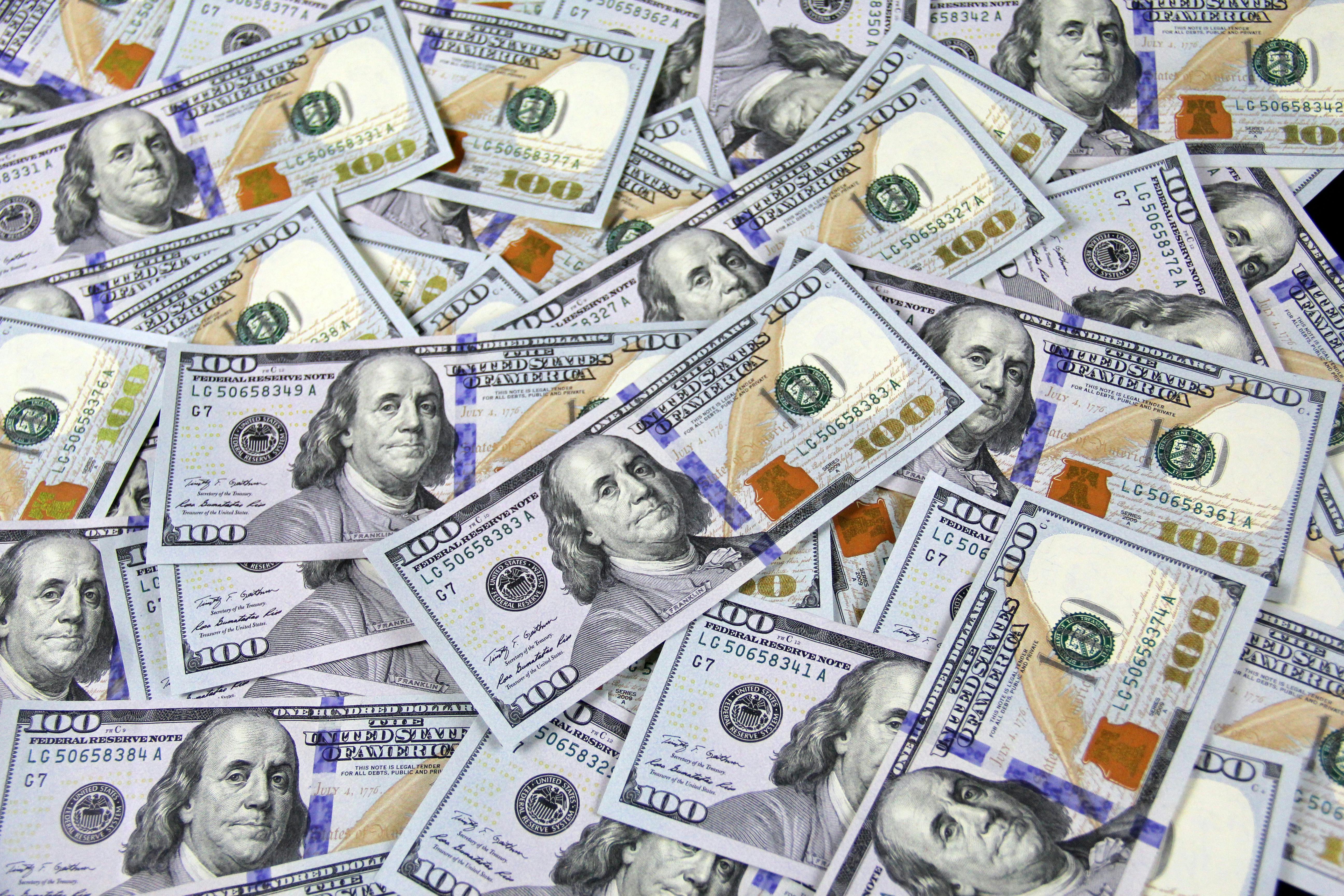 photos of money