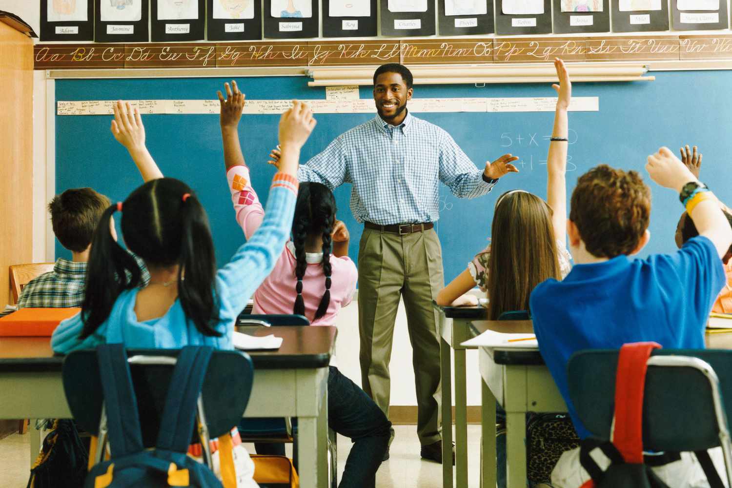 photos of teachers teaching