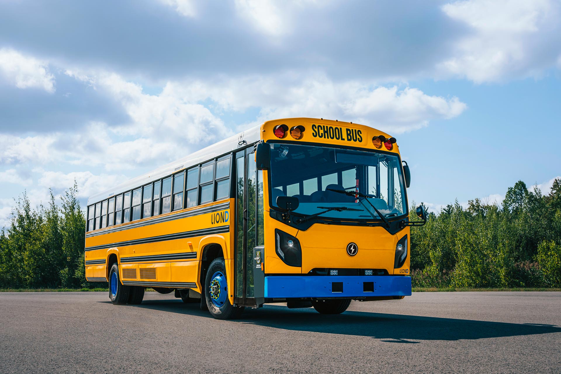 pics of school buses