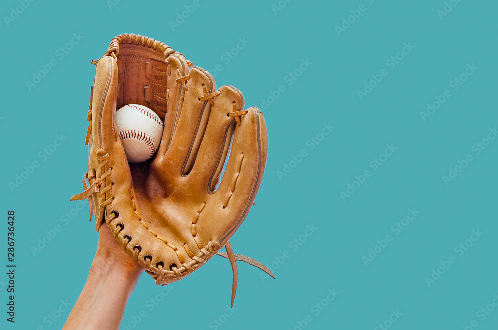 picture of a baseball glove
