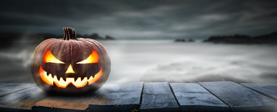 Halloween Images – Browse 7,988,869 Stock Photos, Vectors, and ...