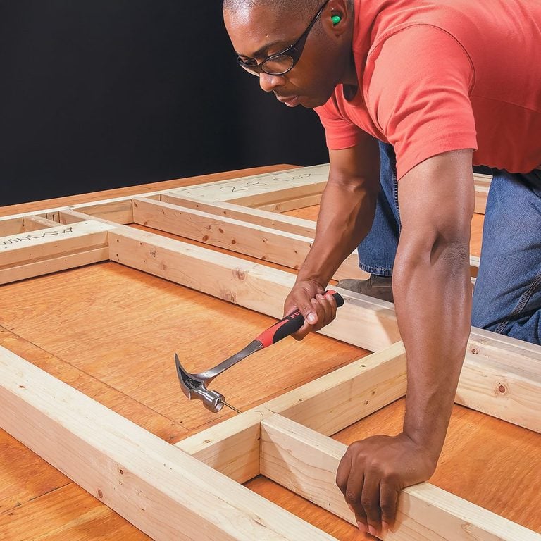 pictures of a carpenter