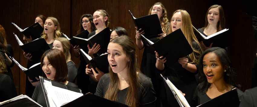 pictures of a choir