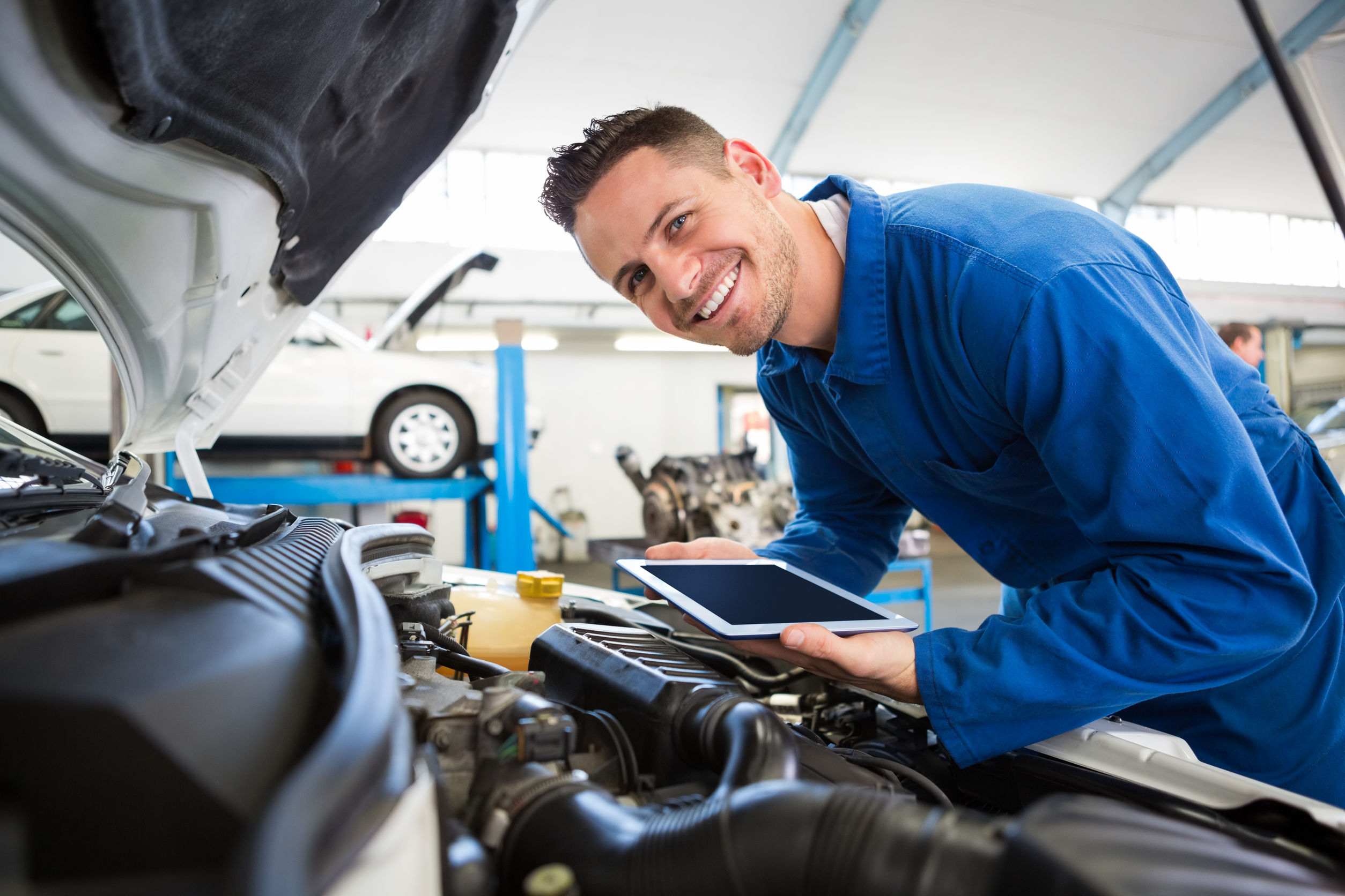 pictures of a mechanic