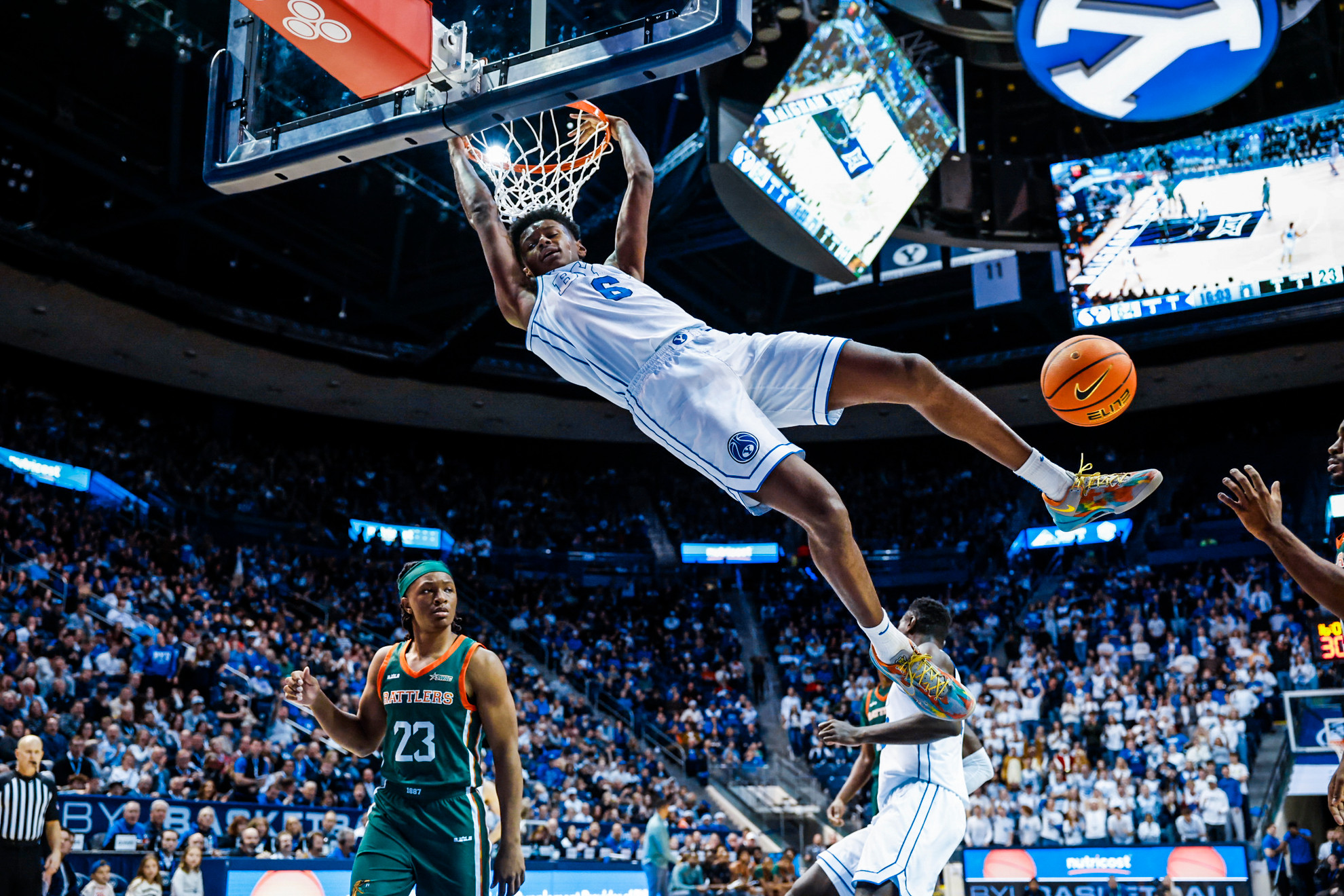 pictures of basket ball