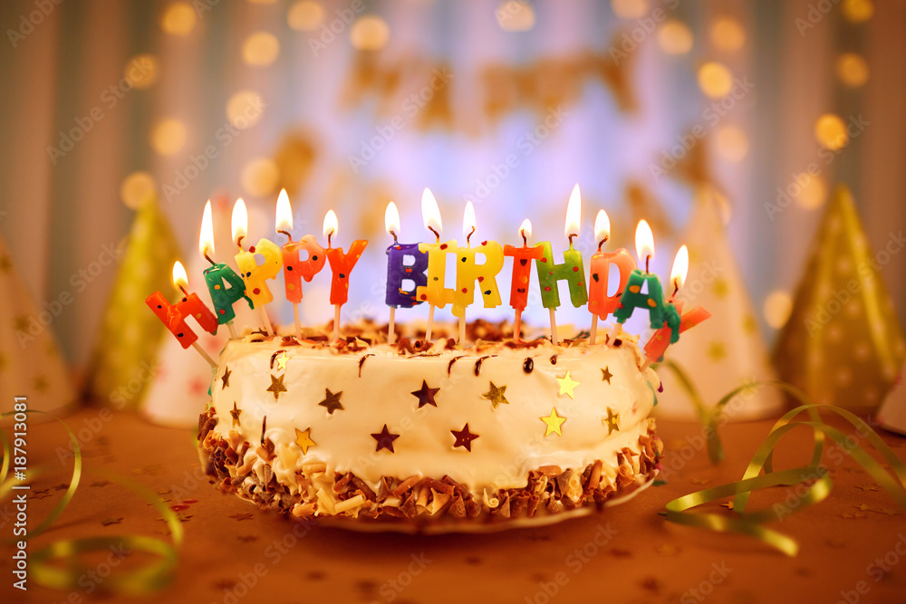 pictures of birthday cakes with candles