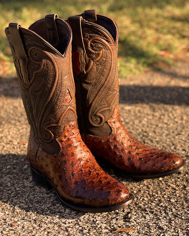 pictures of cowboy boots