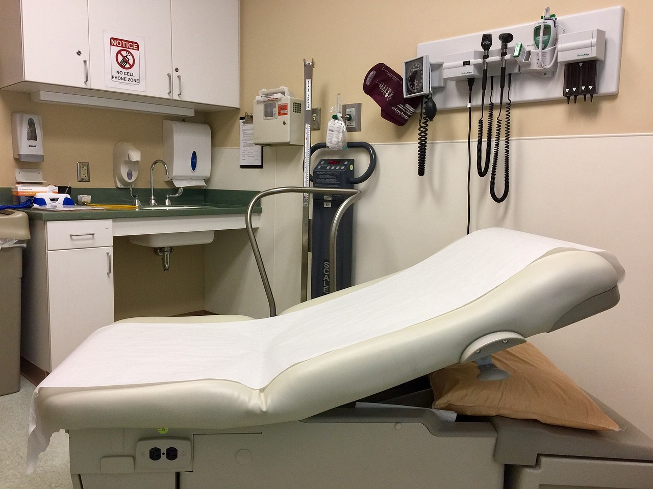 pictures of doctors office