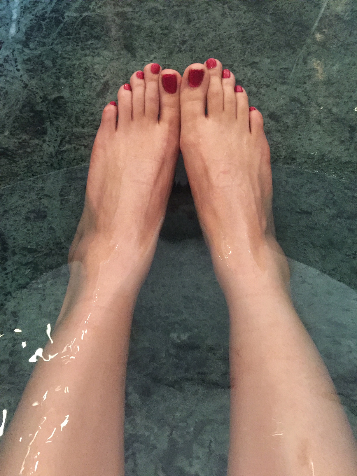 pictures of feet