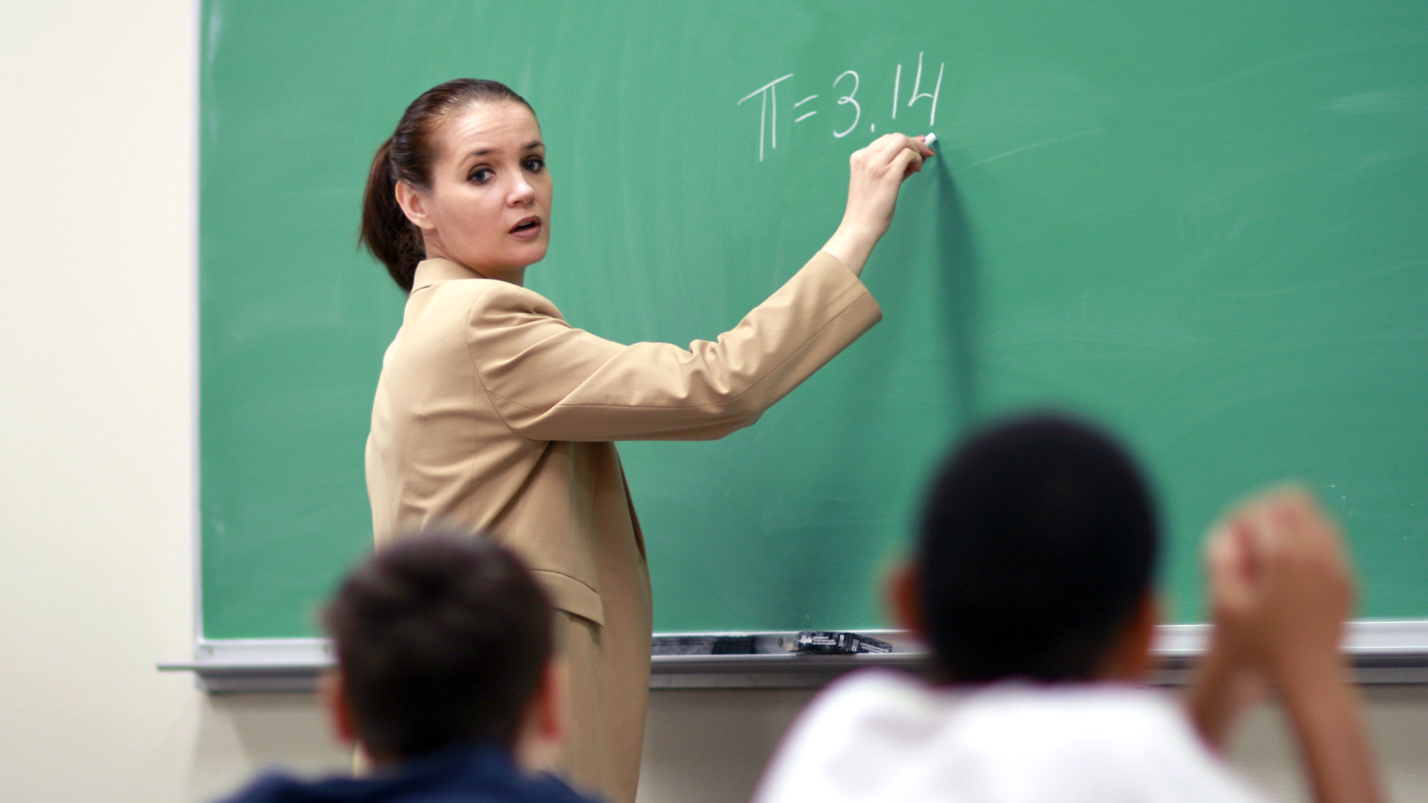 pictures of teachers teaching