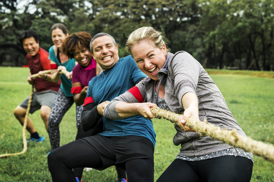 pictures of tug of war