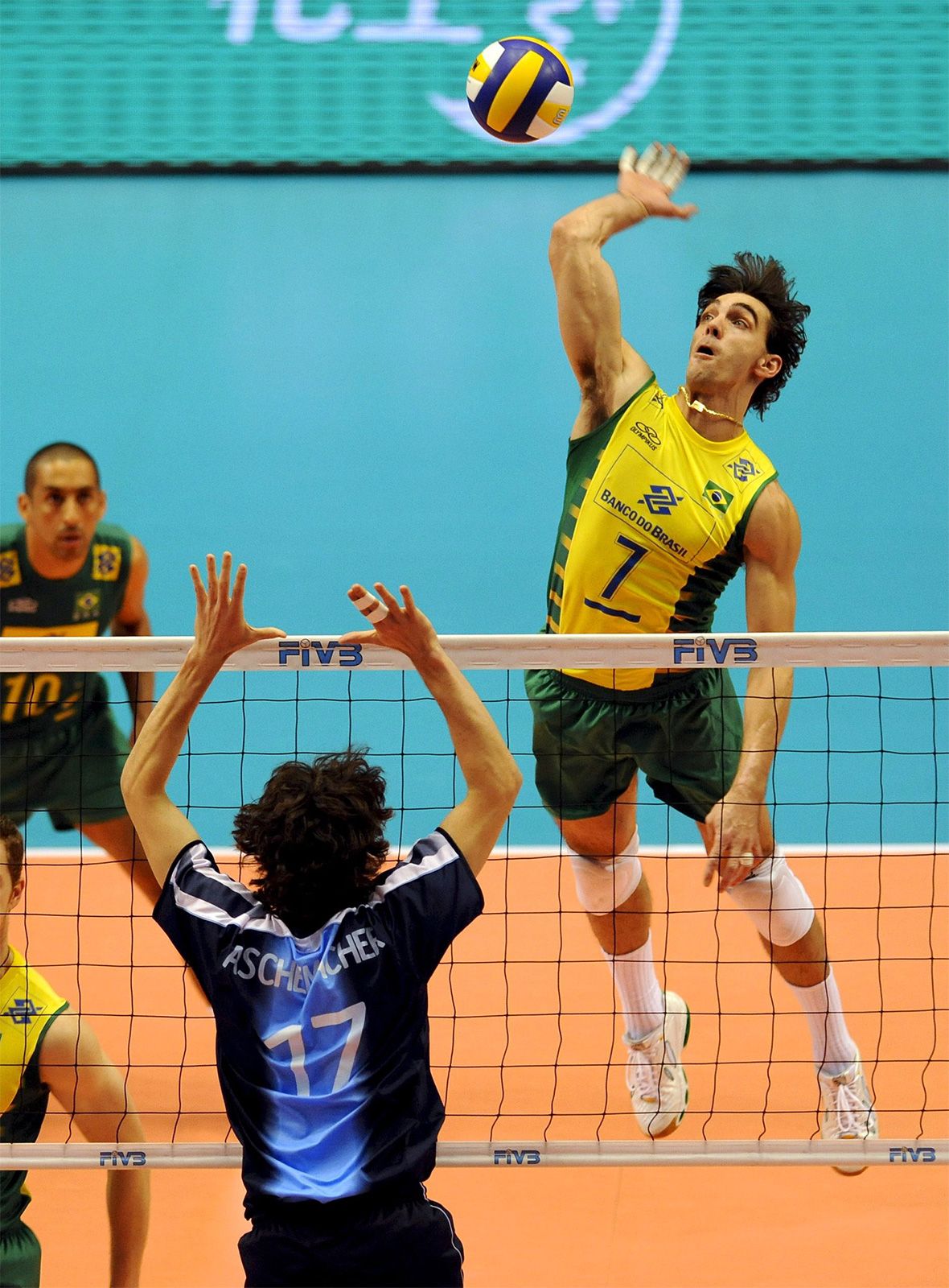 pictures of vollyball
