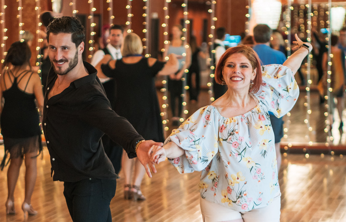 pictures people dancing