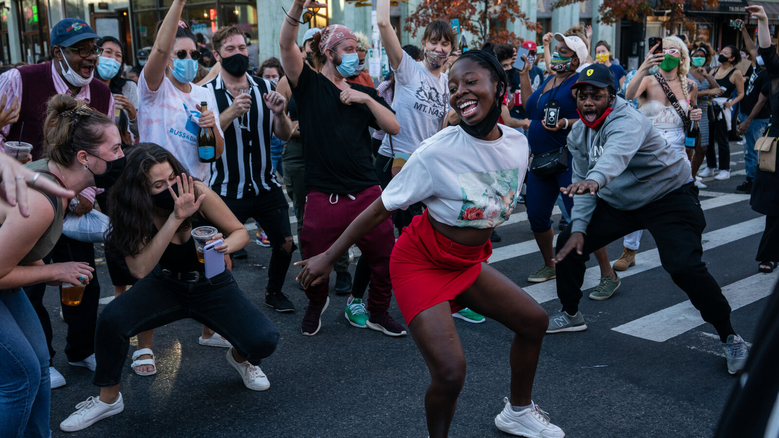How to Take Photos of People Dancing - Christine Chang Photography