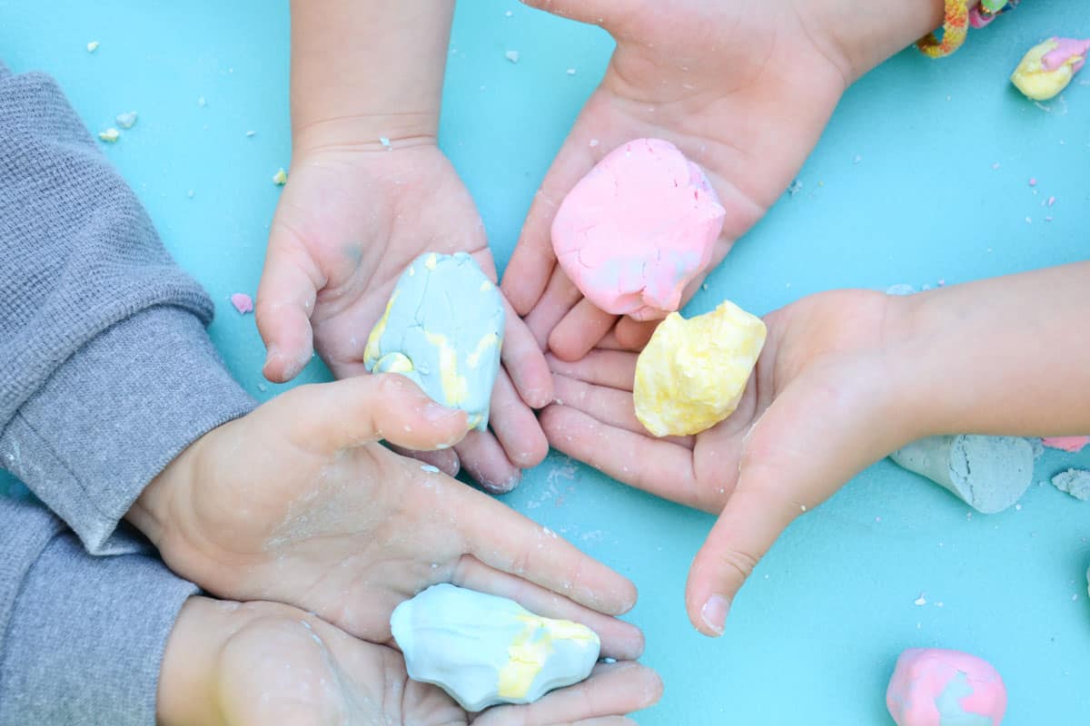 23+ Different Homemade Playdough Recipes For Preschoolers - Crafty ...
