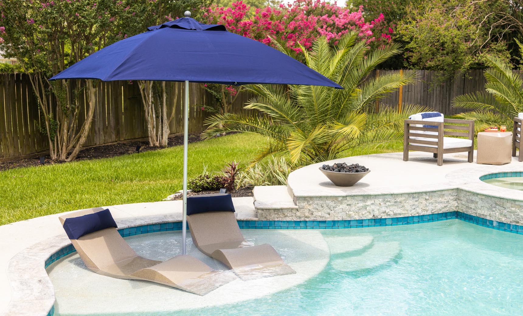 Affordable In-Pool Umbrella - Aqua Outdoors