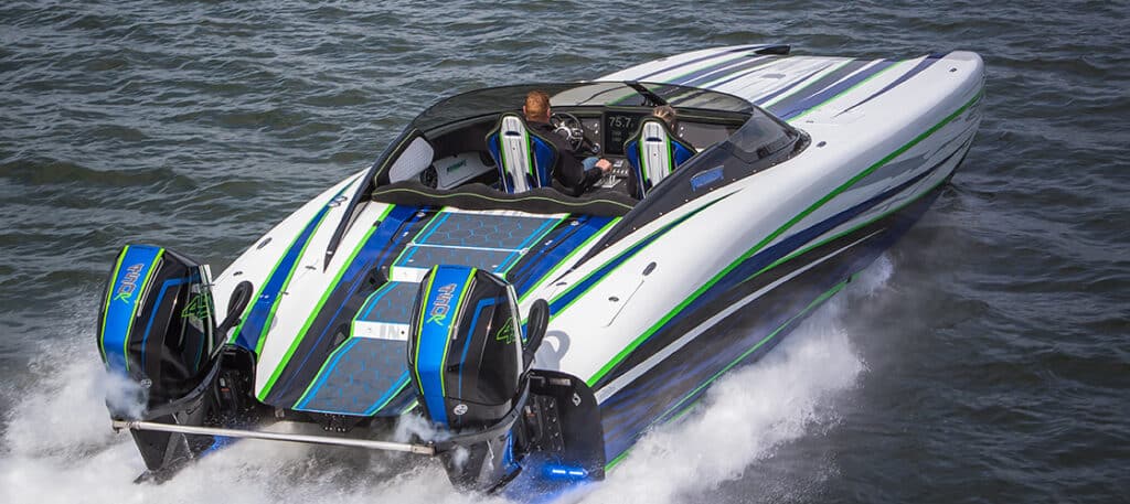 Performance Powerboats Up And Running - Speed on the Water