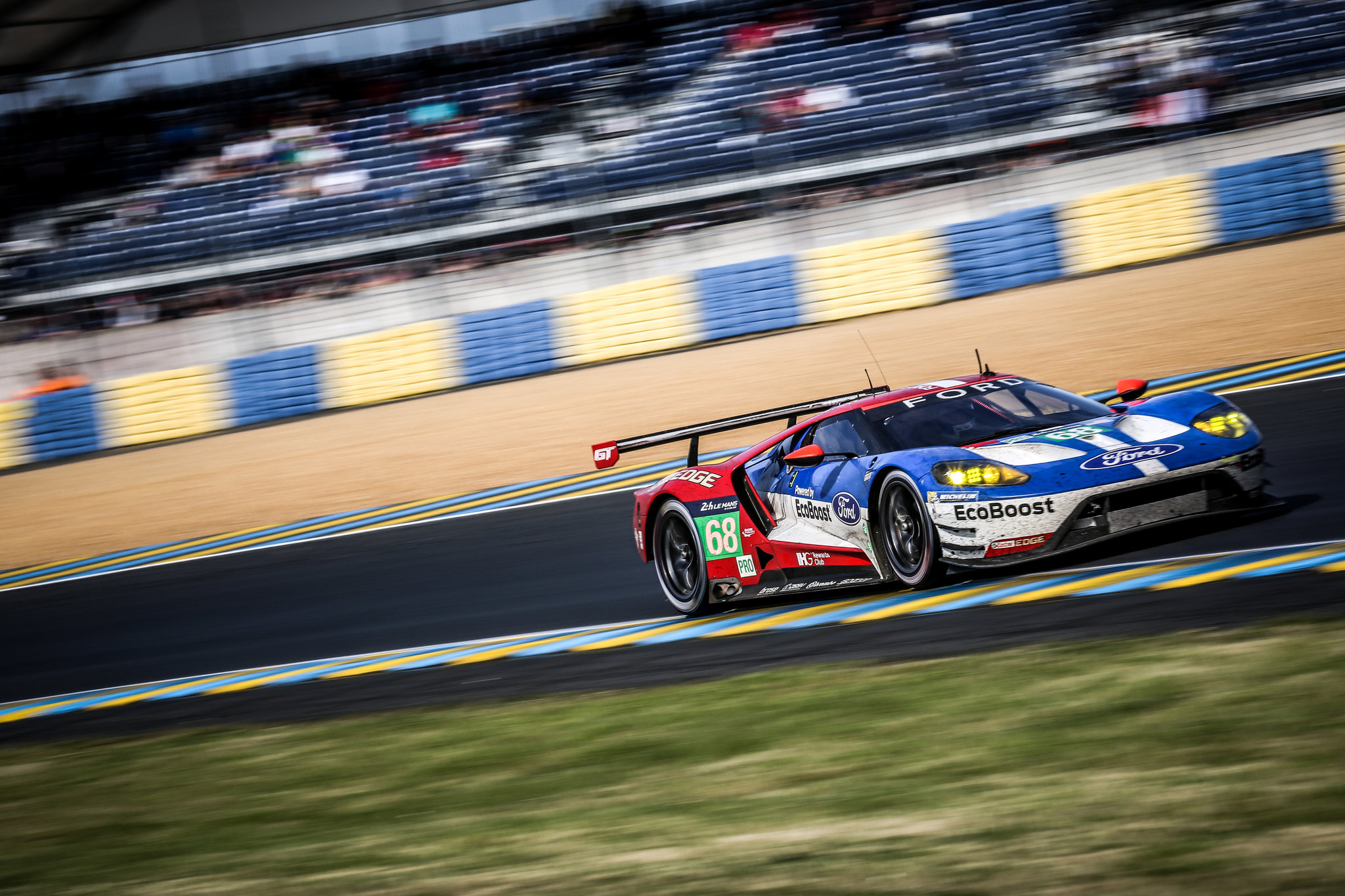 Opinion | Whats It Like to Test Drive a Racecar? - The New York Times