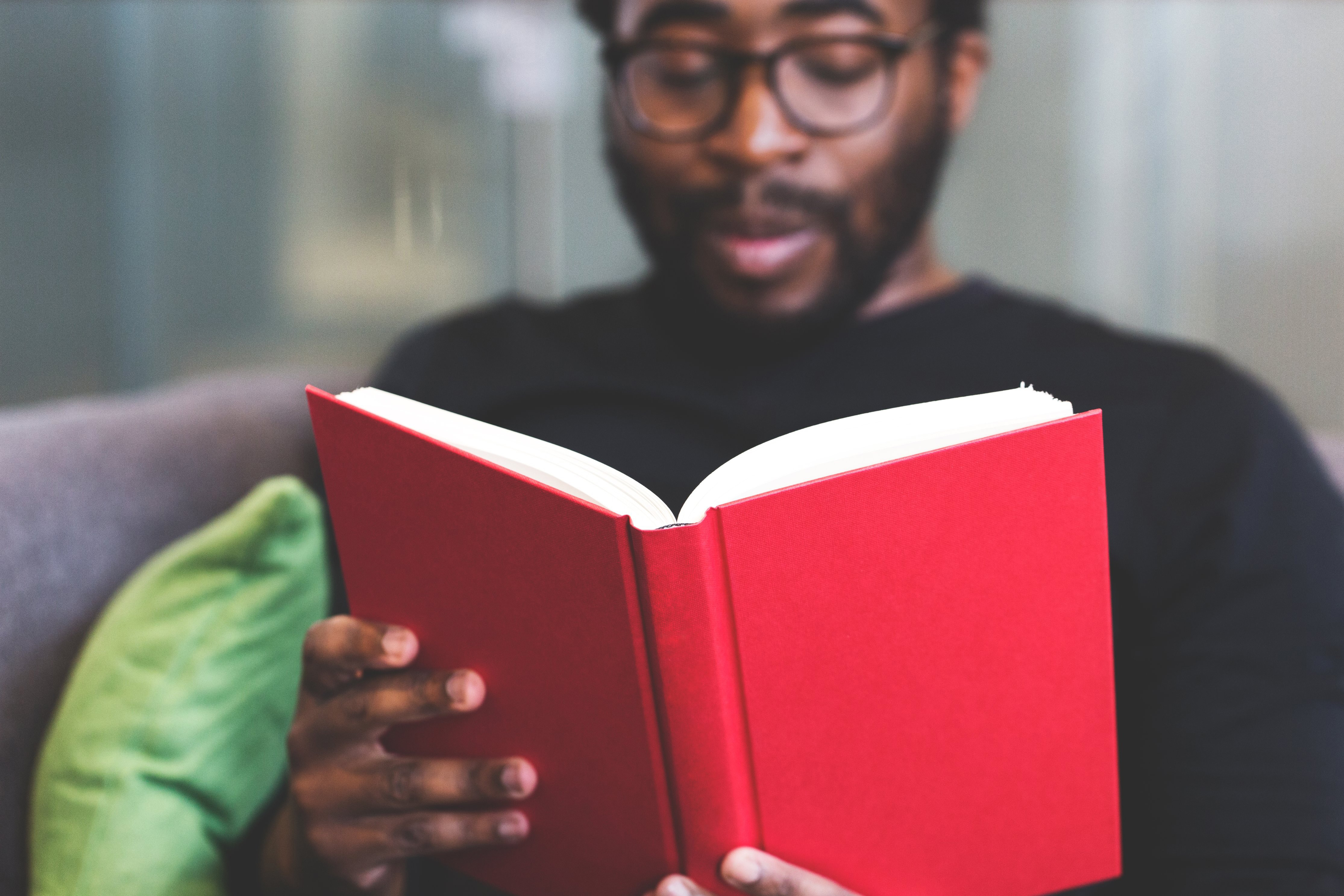 Man Reading Book Royalty-Free Stock Photo